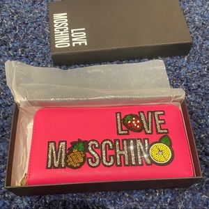Love Moschino Wallet - new with tags!